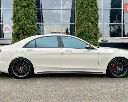 Белый Мерседес С Класс, объемом двигателя 5.46 л и пробегом 64 тыс. км за 67999 $, фото 4 на Automoto.ua