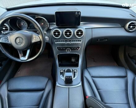 Білий Мерседес С Клас, об'ємом двигуна 2.2 л та пробігом 112 тис. км за 23990 $, фото 17 на Automoto.ua