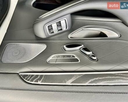 Белый Мерседес С Класс, объемом двигателя 5.46 л и пробегом 64 тыс. км за 67999 $, фото 27 на Automoto.ua