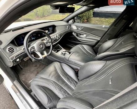 Белый Мерседес С Класс, объемом двигателя 5.46 л и пробегом 64 тыс. км за 67999 $, фото 24 на Automoto.ua