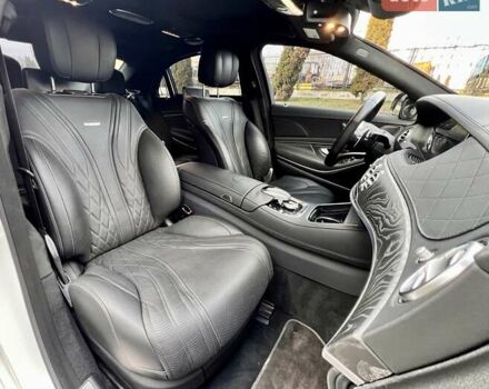 Белый Мерседес С Класс, объемом двигателя 5.46 л и пробегом 64 тыс. км за 67999 $, фото 46 на Automoto.ua