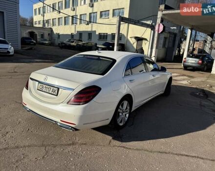 Білий Мерседес С Клас, об'ємом двигуна 2.93 л та пробігом 211 тис. км за 52500 $, фото 2 на Automoto.ua