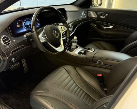 Белый Мерседес С Класс, объемом двигателя 3.99 л и пробегом 31 тыс. км за 65000 $, фото 8 на Automoto.ua