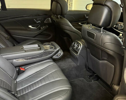 Белый Мерседес С Класс, объемом двигателя 3.99 л и пробегом 31 тыс. км за 65000 $, фото 7 на Automoto.ua