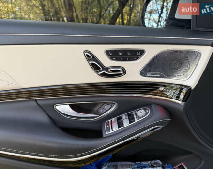 Белый Мерседес С Класс, объемом двигателя 5.46 л и пробегом 59 тыс. км за 91000 $, фото 45 на Automoto.ua