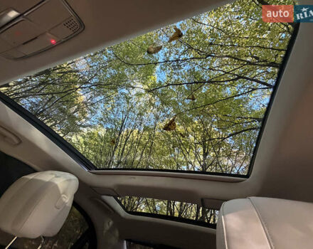 Белый Мерседес С Класс, объемом двигателя 5.46 л и пробегом 59 тыс. км за 91000 $, фото 40 на Automoto.ua