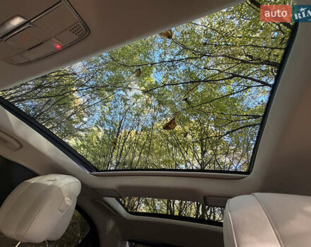 Белый Мерседес С Класс, объемом двигателя 5.46 л и пробегом 59 тыс. км за 91000 $, фото 39 на Automoto.ua