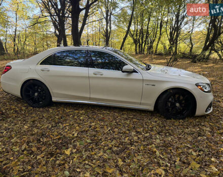 Белый Мерседес С Класс, объемом двигателя 5.46 л и пробегом 59 тыс. км за 91000 $, фото 12 на Automoto.ua