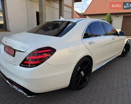 Белый Мерседес С Класс, объемом двигателя 4 л и пробегом 55 тыс. км за 79500 $, фото 3 на Automoto.ua