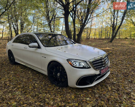 Белый Мерседес С Класс, объемом двигателя 5.46 л и пробегом 59 тыс. км за 91000 $, фото 9 на Automoto.ua