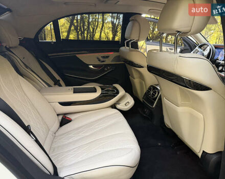 Белый Мерседес С Класс, объемом двигателя 5.46 л и пробегом 59 тыс. км за 91000 $, фото 50 на Automoto.ua