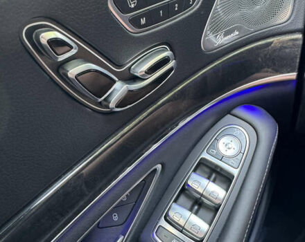 Білий Мерседес С Клас, об'ємом двигуна 3.98 л та пробігом 48 тис. км за 67000 $, фото 9 на Automoto.ua