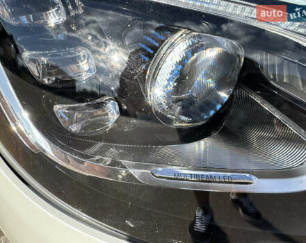 Білий Мерседес С Клас, об'ємом двигуна 3.98 л та пробігом 48 тис. км за 67000 $, фото 19 на Automoto.ua