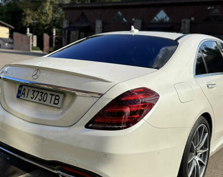 Білий Мерседес С Клас, об'ємом двигуна 3.98 л та пробігом 48 тис. км за 67000 $, фото 5 на Automoto.ua