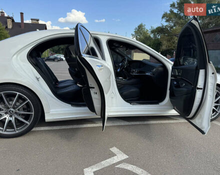 Білий Мерседес С Клас, об'ємом двигуна 3.98 л та пробігом 48 тис. км за 67000 $, фото 6 на Automoto.ua