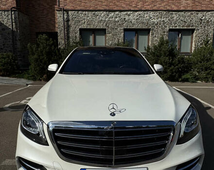 Білий Мерседес С Клас, об'ємом двигуна 3.98 л та пробігом 48 тис. км за 67000 $, фото 3 на Automoto.ua