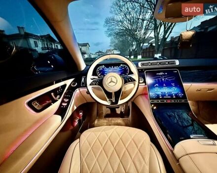 Білий Мерседес С Клас, об'ємом двигуна 3 л та пробігом 36 тис. км за 127000 $, фото 134 на Automoto.ua