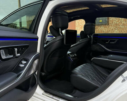 Белый Мерседес С Класс, объемом двигателя 2.93 л и пробегом 145 тыс. км за 92900 $, фото 13 на Automoto.ua