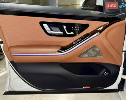 Мерседес С Клас 2021 у Києві на Automoto.ua Білий Мерседес С Клас, об'ємом двигуна 3.98 л та пробігом 29 тис. км за 91000 $, фото 23 на Automoto.ua