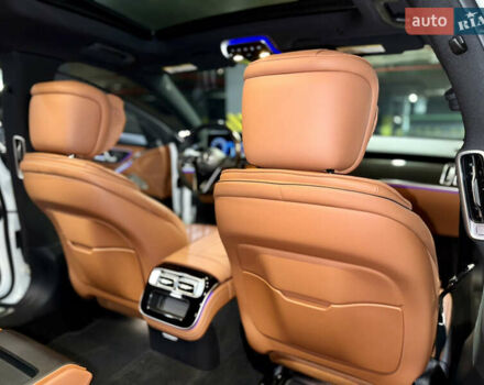 Мерседес С Клас 2021 у Києві на Automoto.ua Білий Мерседес С Клас, об'ємом двигуна 3.98 л та пробігом 29 тис. км за 91000 $, фото 32 на Automoto.ua