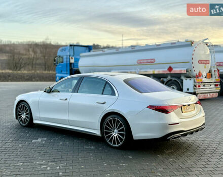 Белый Мерседес С Класс, объемом двигателя 4 л и пробегом 76 тыс. км за 90000 $, фото 4 на Automoto.ua