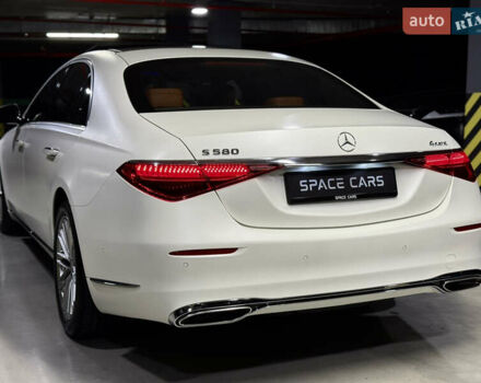Мерседес С Клас 2021 у Києві на Automoto.ua Білий Мерседес С Клас, об'ємом двигуна 3.98 л та пробігом 29 тис. км за 91000 $, фото 15 на Automoto.ua