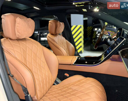 Мерседес С Клас 2021 у Києві на Automoto.ua Білий Мерседес С Клас, об'ємом двигуна 3.98 л та пробігом 29 тис. км за 91000 $, фото 38 на Automoto.ua