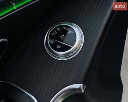 Белый Мерседес С Класс, объемом двигателя 2.93 л и пробегом 145 тыс. км за 97000 $, фото 25 на Automoto.ua