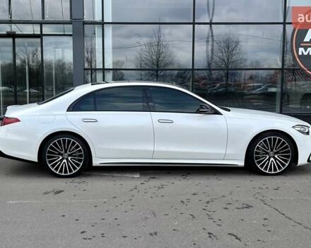 Белый Мерседес С Класс, объемом двигателя 3.98 л и пробегом 42 тыс. км за 102900 $, фото 3 на Automoto.ua