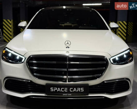 Мерседес С Клас 2021 у Києві на Automoto.ua Білий Мерседес С Клас, об'ємом двигуна 3.98 л та пробігом 29 тис. км за 91000 $, фото 4 на Automoto.ua