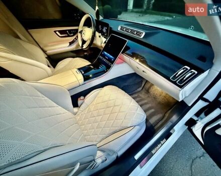 Білий Мерседес С Клас, об'ємом двигуна 3 л та пробігом 36 тис. км за 127000 $, фото 35 на Automoto.ua