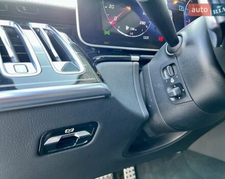 Білий Мерседес С Клас, об'ємом двигуна 3.98 л та пробігом 42 тис. км за 96999 $, фото 25 на Automoto.ua