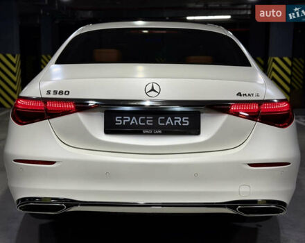 Мерседес С Клас 2021 у Києві на Automoto.ua Білий Мерседес С Клас, об'ємом двигуна 3.98 л та пробігом 29 тис. км за 91000 $, фото 12 на Automoto.ua