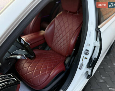 Белый Мерседес С Класс, объемом двигателя 4 л и пробегом 76 тыс. км за 90000 $, фото 13 на Automoto.ua