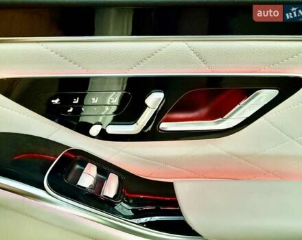 Білий Мерседес С Клас, об'ємом двигуна 3 л та пробігом 36 тис. км за 127000 $, фото 48 на Automoto.ua