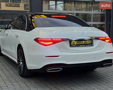 Белый Мерседес С Класс, объемом двигателя 2.93 л и пробегом 145 тыс. км за 97000 $, фото 3 на Automoto.ua