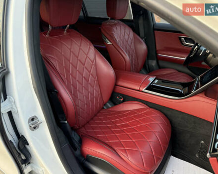 Белый Мерседес С Класс, объемом двигателя 4 л и пробегом 76 тыс. км за 90000 $, фото 16 на Automoto.ua