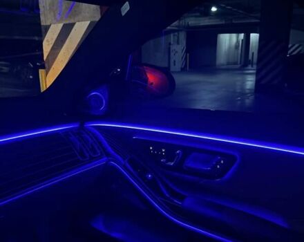 Білий Мерседес С Клас, об'ємом двигуна 3.98 л та пробігом 80 тис. км за 149999 $, фото 48 на Automoto.ua