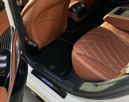 Білий Мерседес С Клас, об'ємом двигуна 3.98 л та пробігом 80 тис. км за 149999 $, фото 40 на Automoto.ua