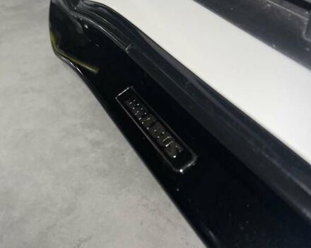 Білий Мерседес С Клас, об'ємом двигуна 3.98 л та пробігом 80 тис. км за 149999 $, фото 26 на Automoto.ua