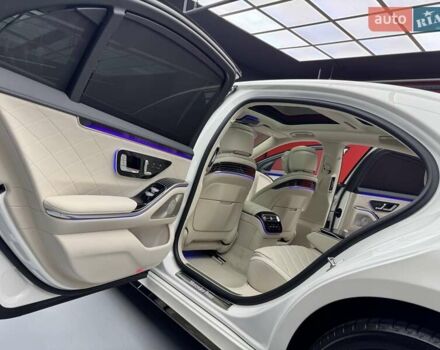 Білий Мерседес С Клас, об'ємом двигуна 3 л та пробігом 2 тис. км за 157700 $, фото 43 на Automoto.ua