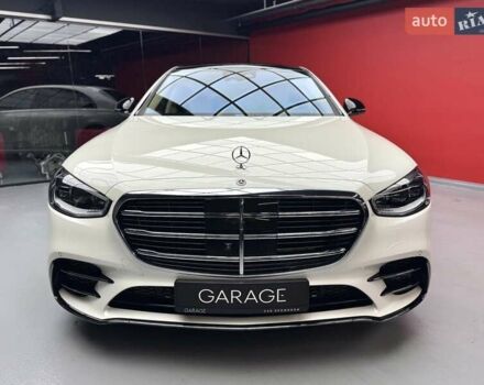 Білий Мерседес С Клас, об'ємом двигуна 3 л та пробігом 2 тис. км за 157700 $, фото 2 на Automoto.ua