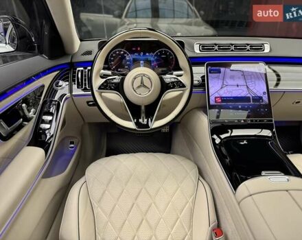 Білий Мерседес С Клас, об'ємом двигуна 3 л та пробігом 2 тис. км за 157700 $, фото 38 на Automoto.ua
