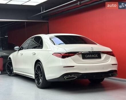 Білий Мерседес С Клас, об'ємом двигуна 3 л та пробігом 2 тис. км за 157700 $, фото 24 на Automoto.ua