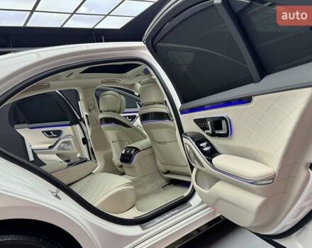 Білий Мерседес С Клас, об'ємом двигуна 3 л та пробігом 2 тис. км за 157700 $, фото 50 на Automoto.ua