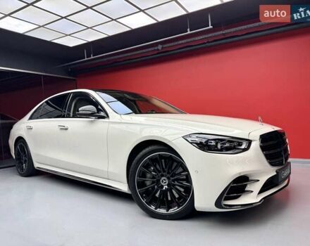 Білий Мерседес С Клас, об'ємом двигуна 3 л та пробігом 2 тис. км за 157700 $, фото 9 на Automoto.ua