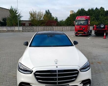 Белый Мерседес С Класс, объемом двигателя 2.93 л и пробегом 48 тыс. км за 155000 $, фото 1 на Automoto.ua