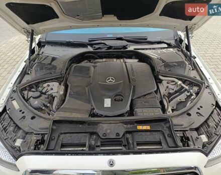 Белый Мерседес С Класс, объемом двигателя 2.93 л и пробегом 48 тыс. км за 155000 $, фото 45 на Automoto.ua