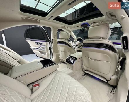 Білий Мерседес С Клас, об'ємом двигуна 3 л та пробігом 2 тис. км за 157700 $, фото 56 на Automoto.ua