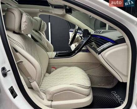 Білий Мерседес С Клас, об'ємом двигуна 3 л та пробігом 2 тис. км за 157700 $, фото 62 на Automoto.ua
